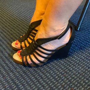 Black Me Too 3in wedge